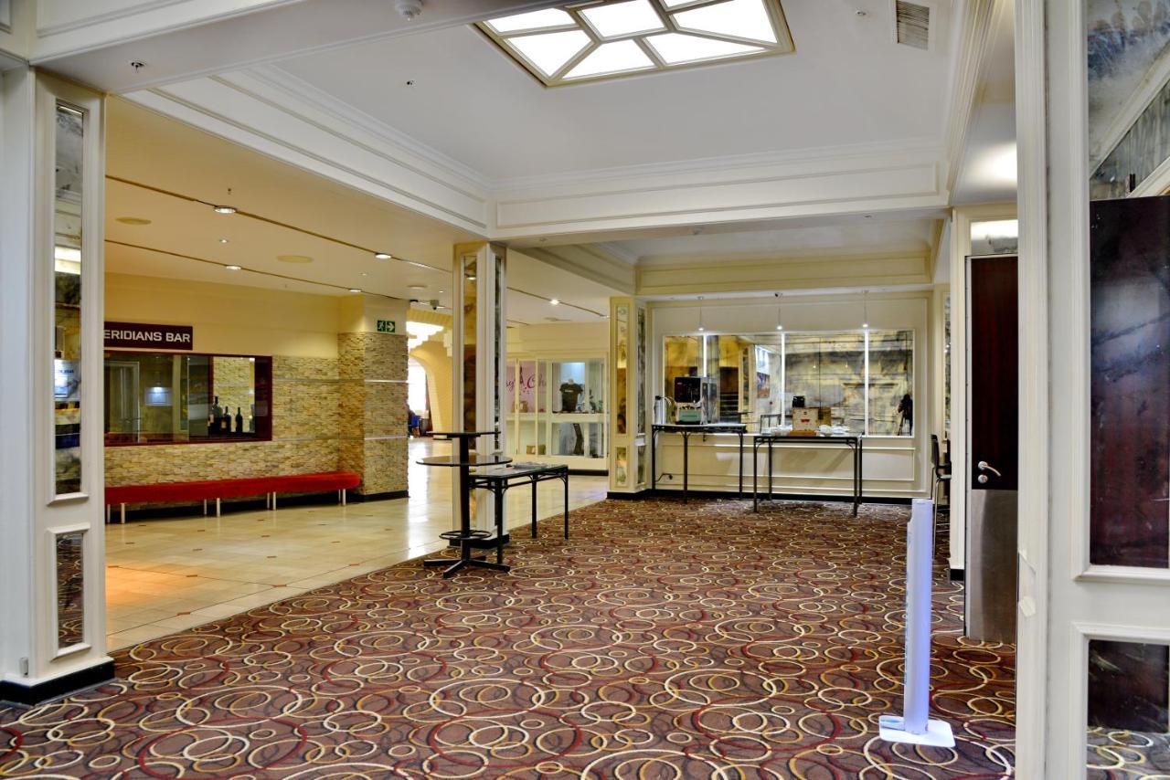 The Parktonian All Suite Hotel Johannesburg Exterior photo