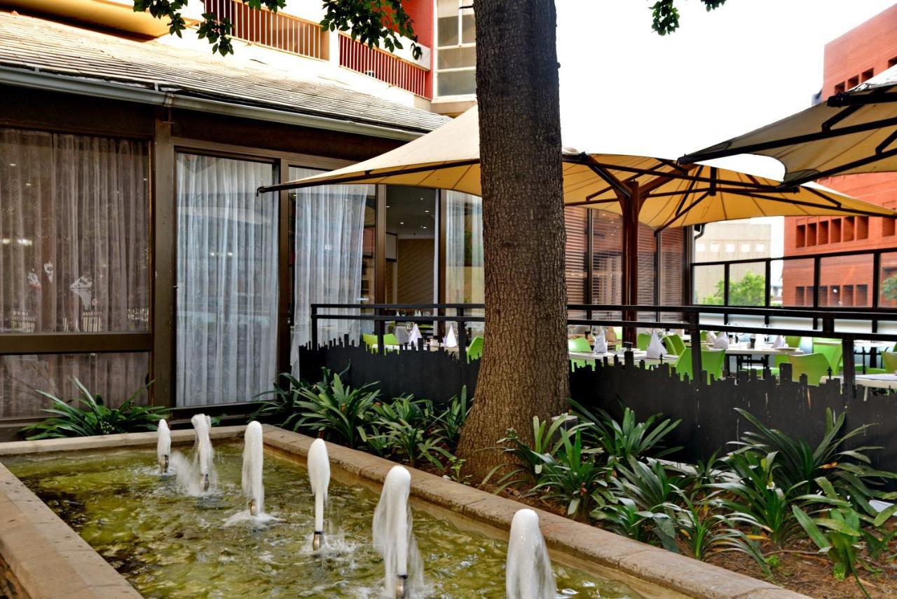 The Parktonian All Suite Hotel Johannesburg Exterior photo