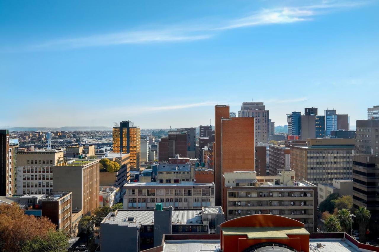 The Parktonian All Suite Hotel Johannesburg Exterior photo